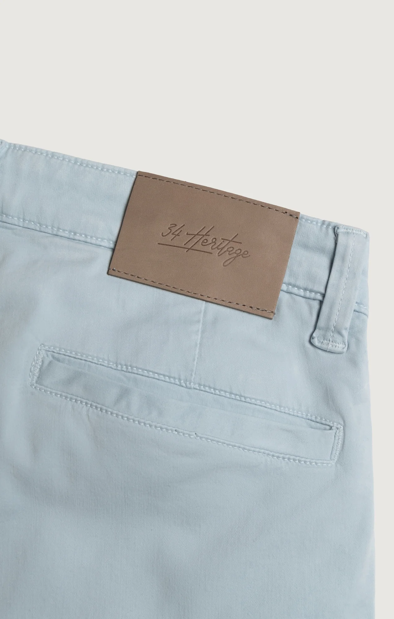 Arizona Slim Shorts In Breeze Twill - Image 9