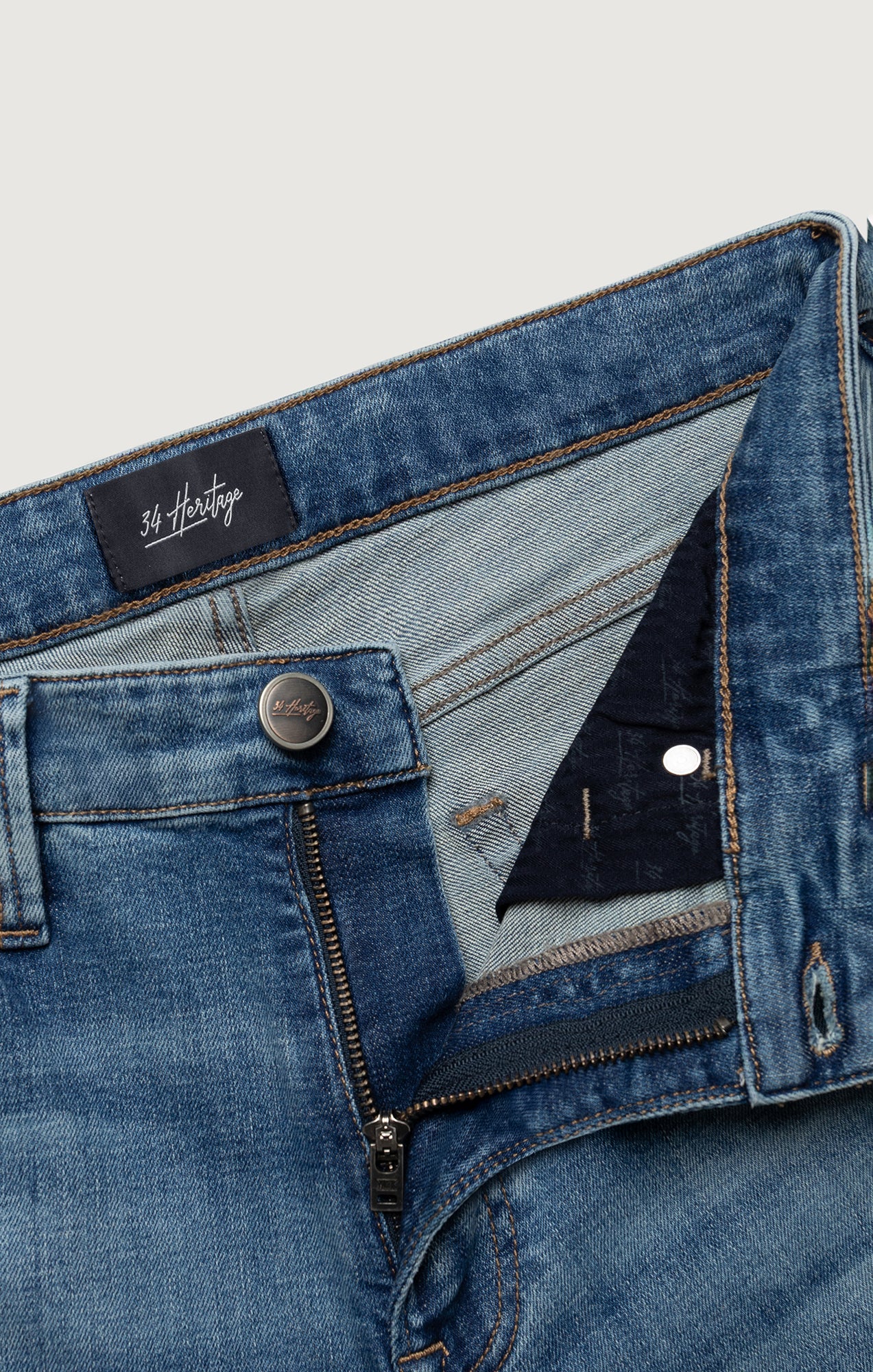 Cash Bootcut Jeans In Light Brushed Vintage - Image 7