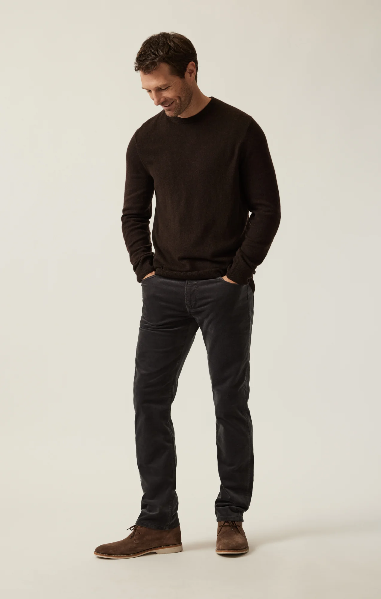 Cashmere Crew Neck Sweater In Brown - Image 4