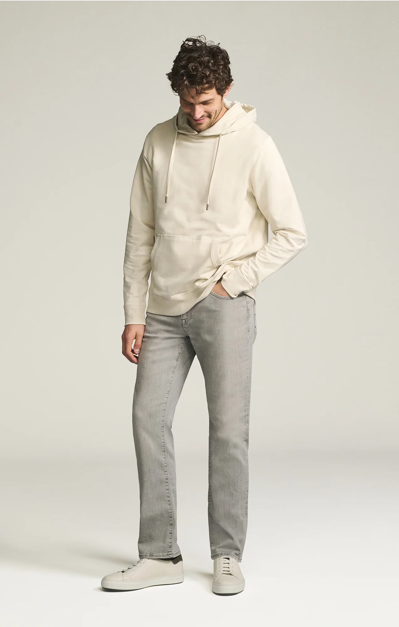 Charisma Relaxed Straight Jeans in Grey Organic Ultra - Image 4