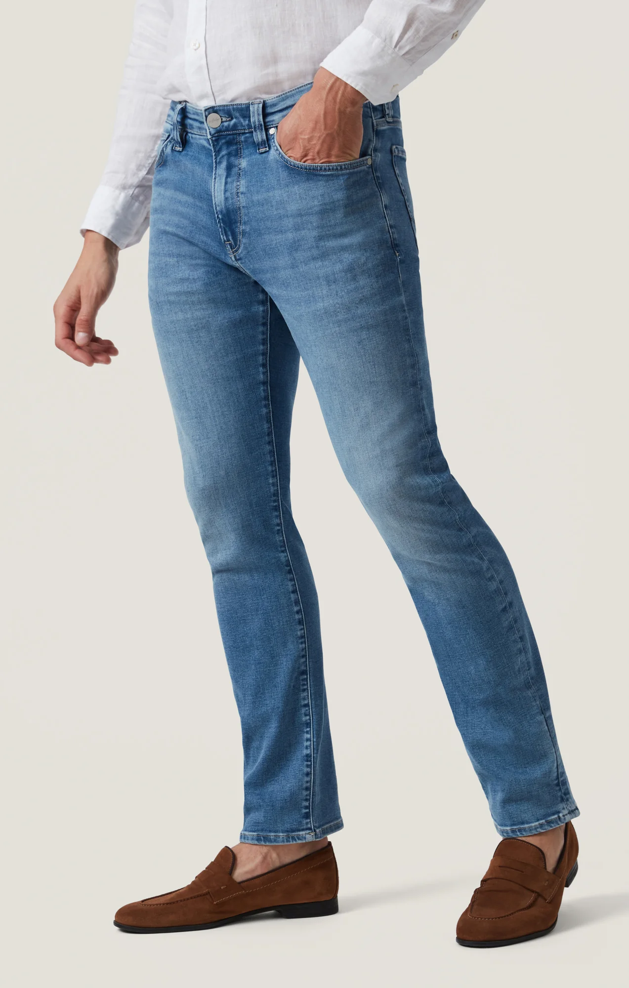 Charisma Relaxed Straight Jeans in Mid Brushed Organic Ultra - Image 3