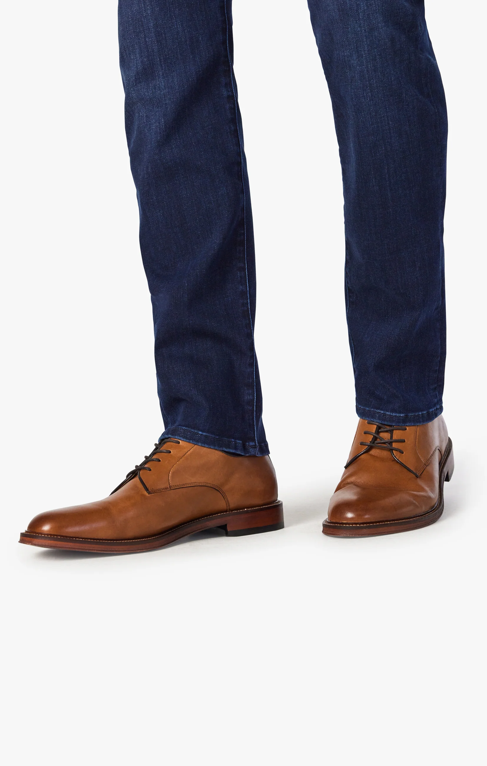 Courage Straight Leg Jeans In Dark Midnight Brushed Urban - Image 6