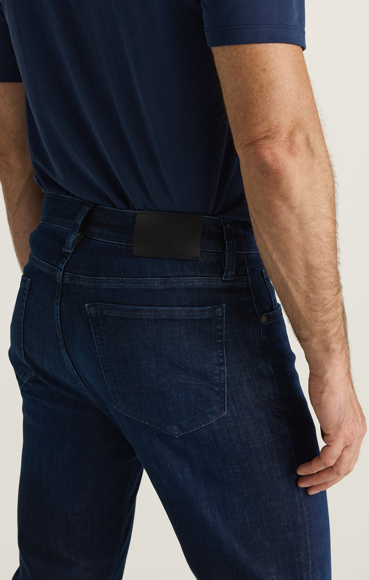 Courage Straight Leg Jeans in Ink Organic Ultra - Image 5