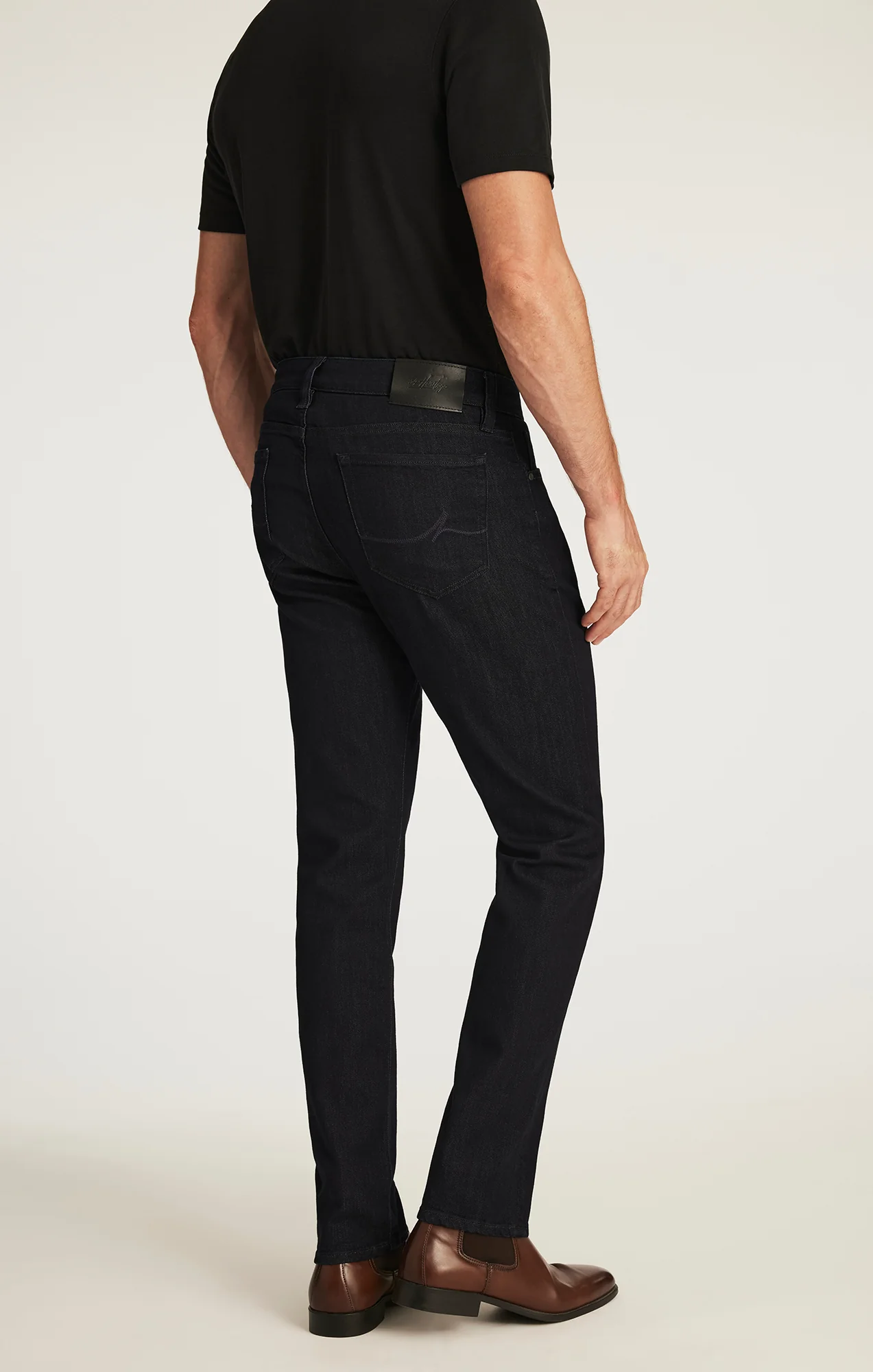Courage Straight Leg Jeans in Rinse Aerodenim - Image 3