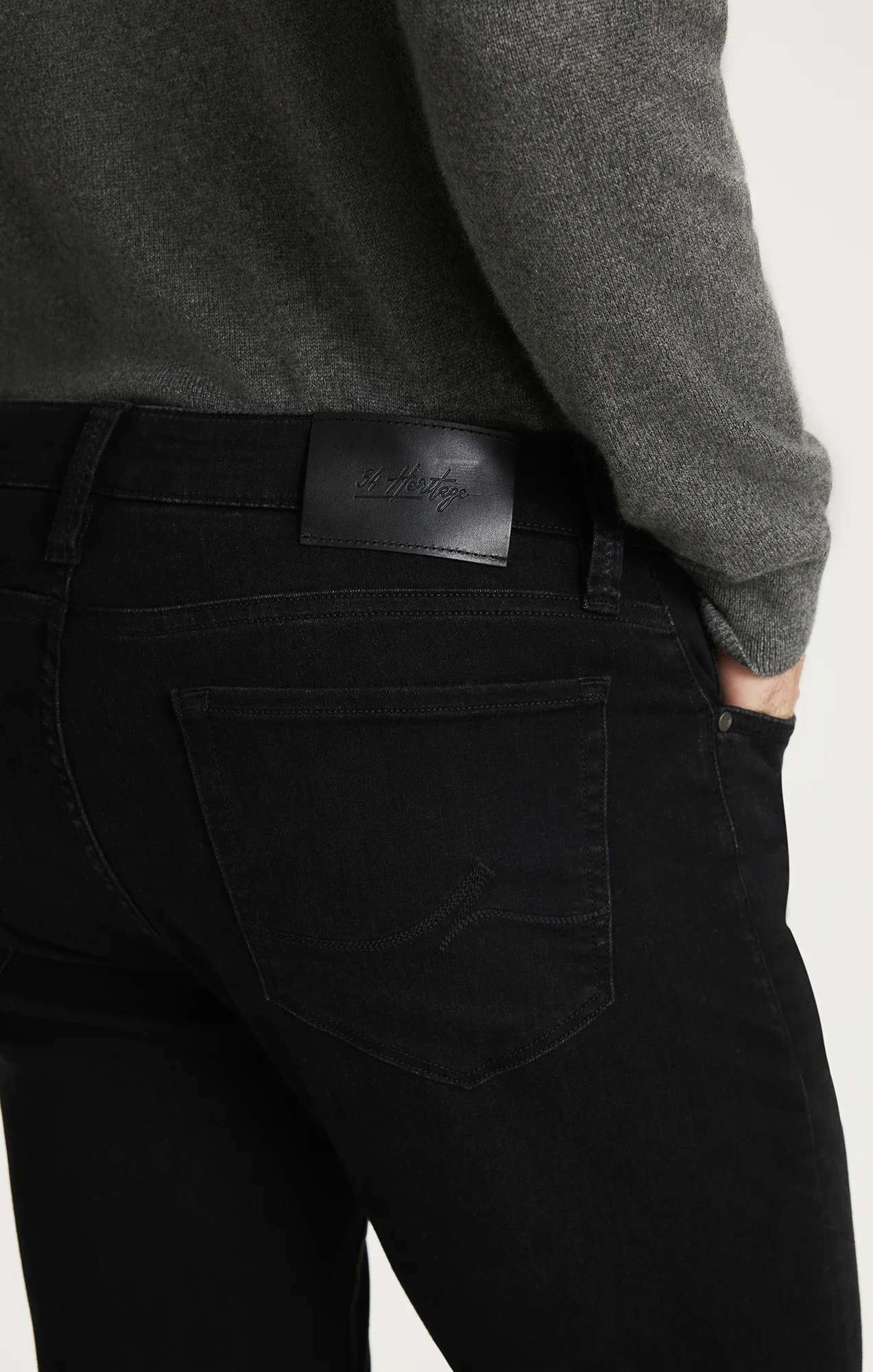 Courage Straight Leg Jeans in Smoke Organic Ultra - Image 4