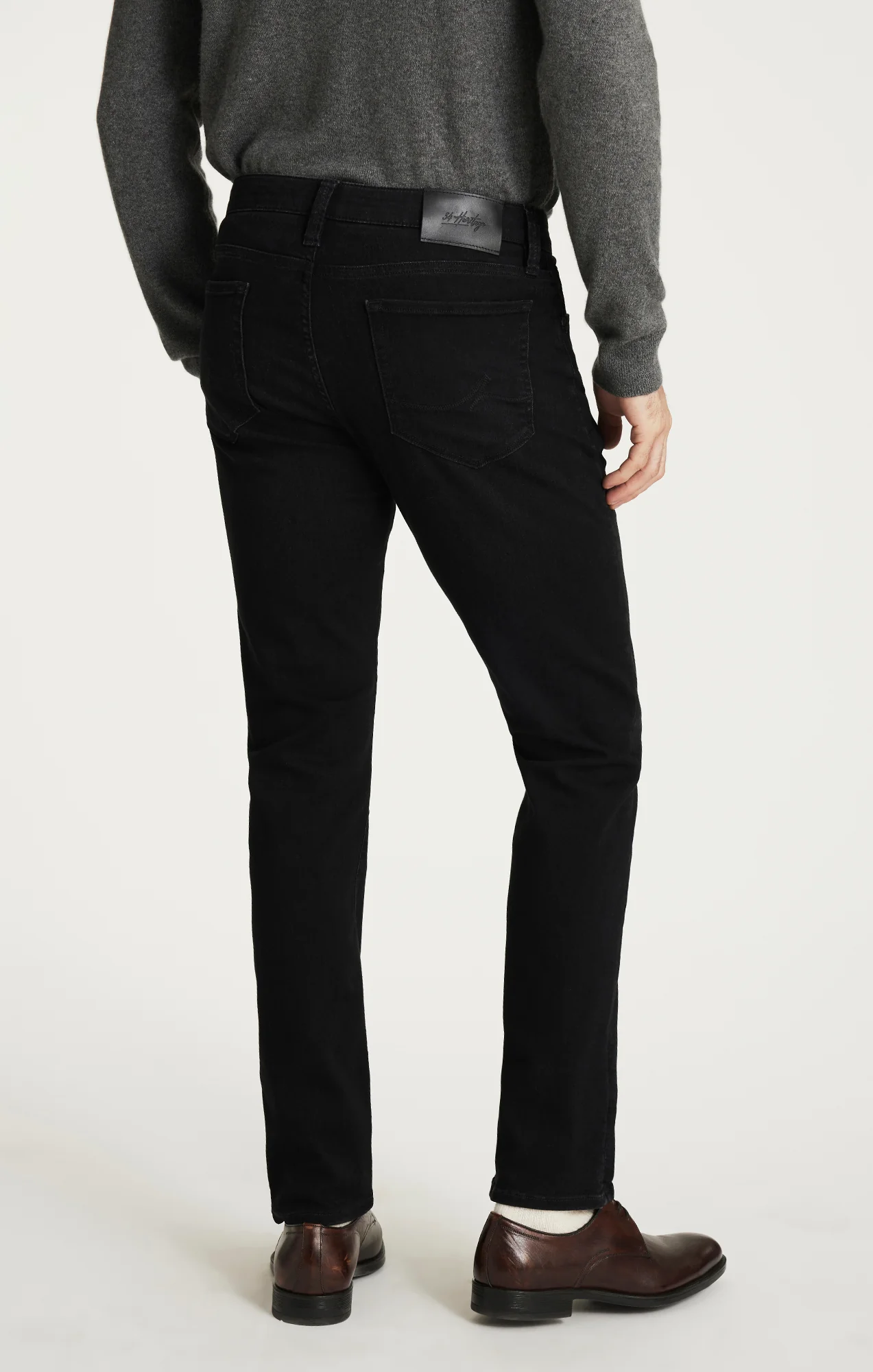 Courage Straight Leg Jeans in Smoke Organic Ultra - Image 5
