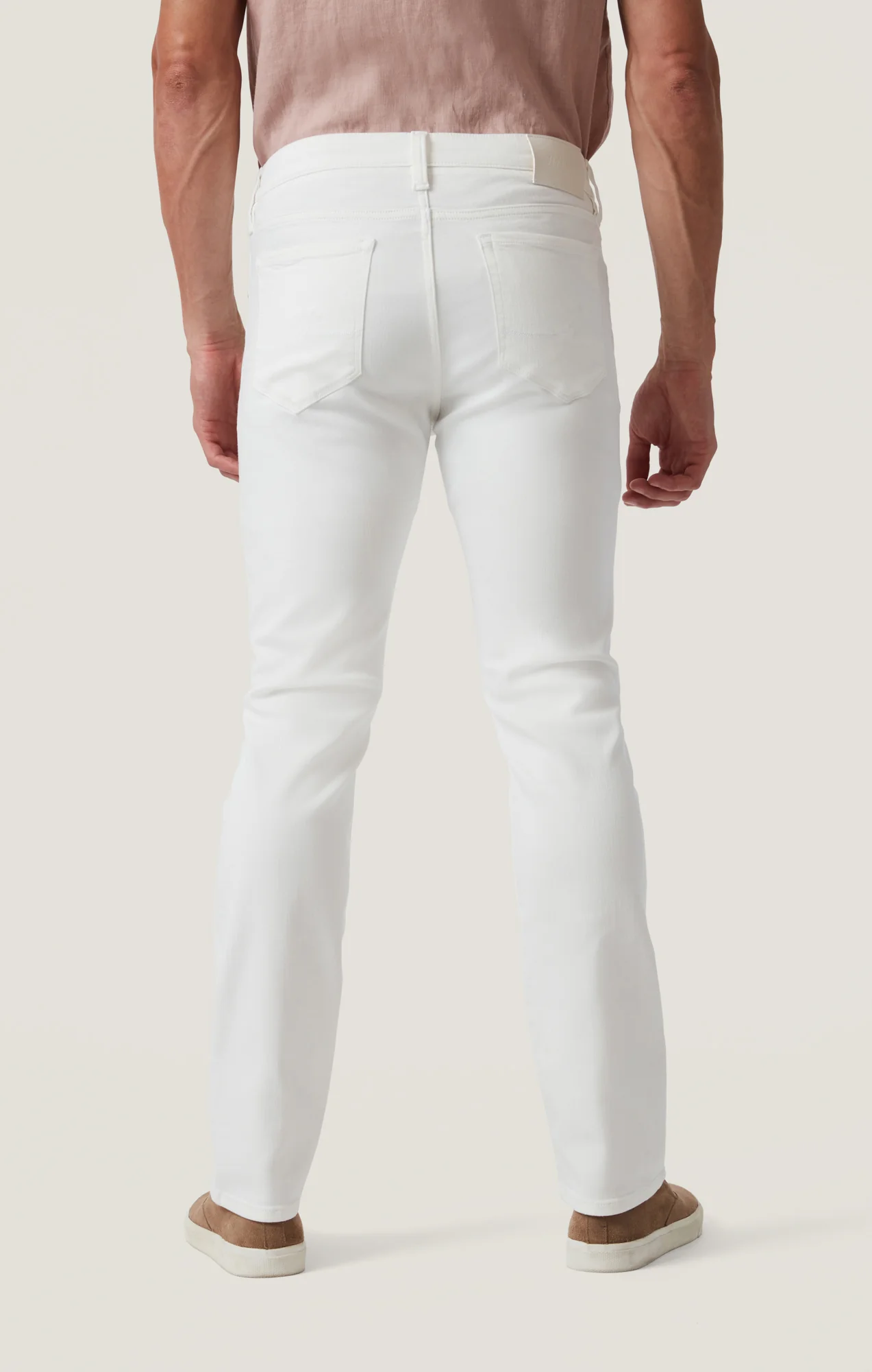Courage Straight Leg Jeans in White Urban - Image 4