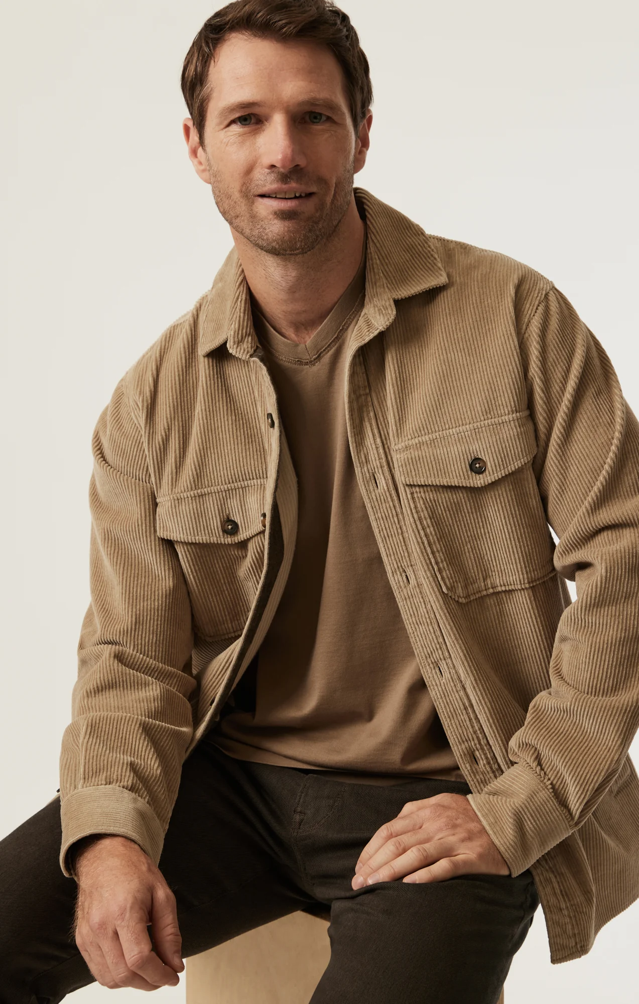 Deconstructed V-Neck T-Shirt In Shitake - Image 6