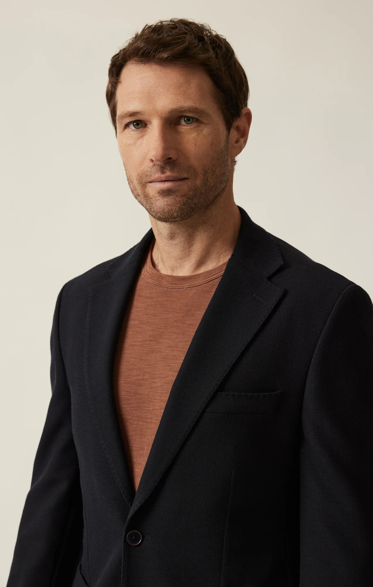 Matteo Smart Knit Blazer In Navy - Image 5