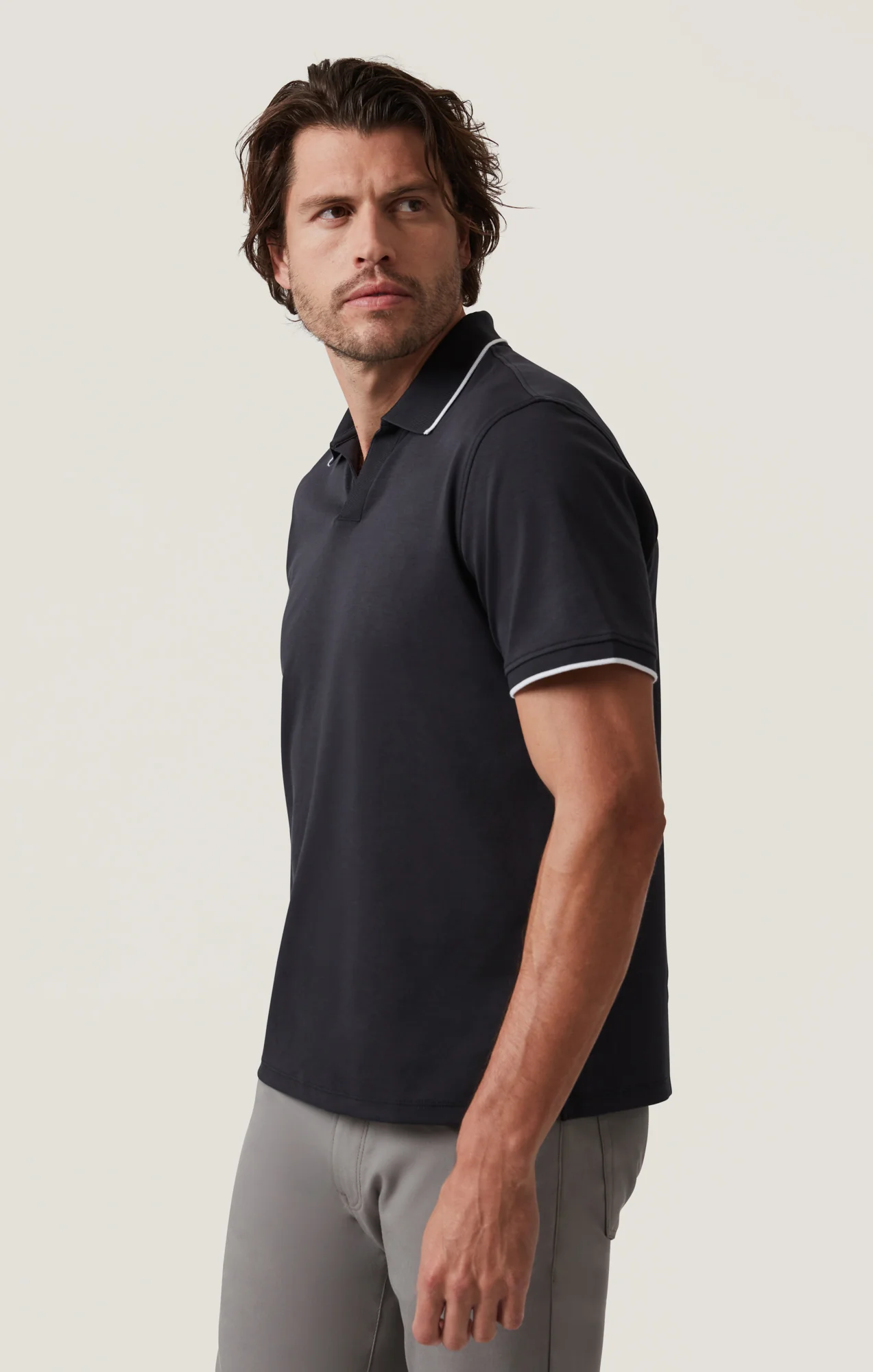Riviera Polo Shirt in Black - Image 2
